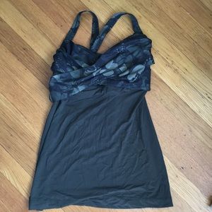 Army green lululemon workout top, size 4